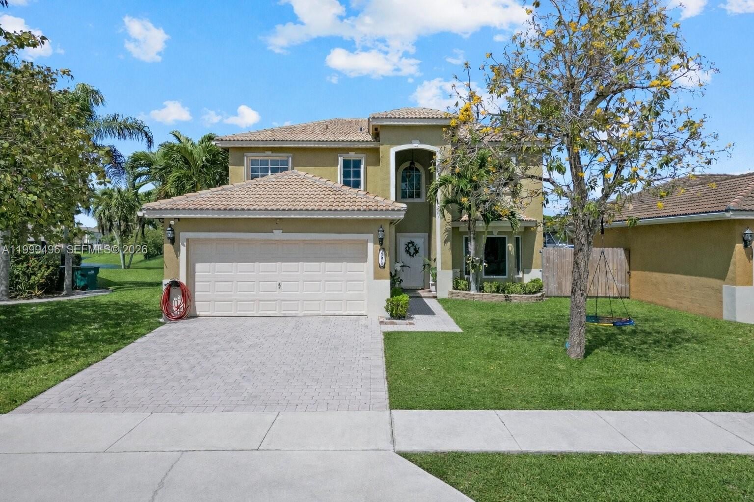 Real estate property located at 20918 89th Path, Miami-dade, Pelican Bay At Old Cutler, Cutler Bay, FL