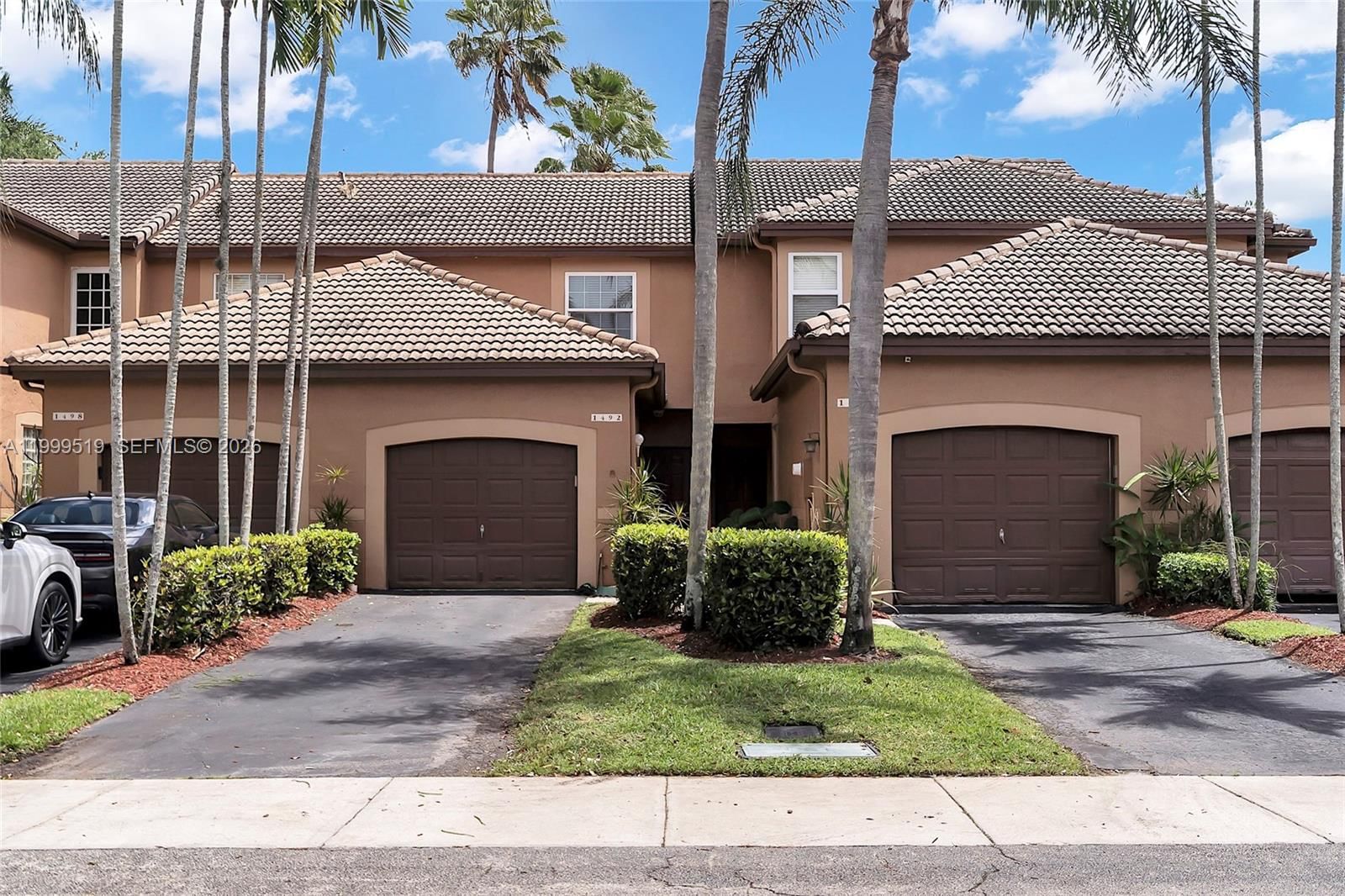 Real estate property located at 1492 Veracruz Ln #4-4, Broward, Sectors 3 & 4 Boundary Pl, Weston, FL