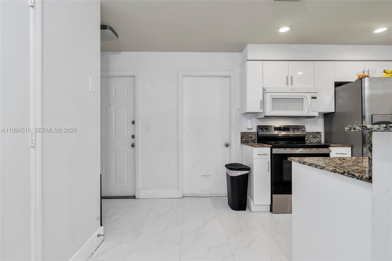 Real estate property located at 1492 Veracruz Ln #4-4, Broward, Sectors 3 & 4 Boundary Pl, Weston, FL