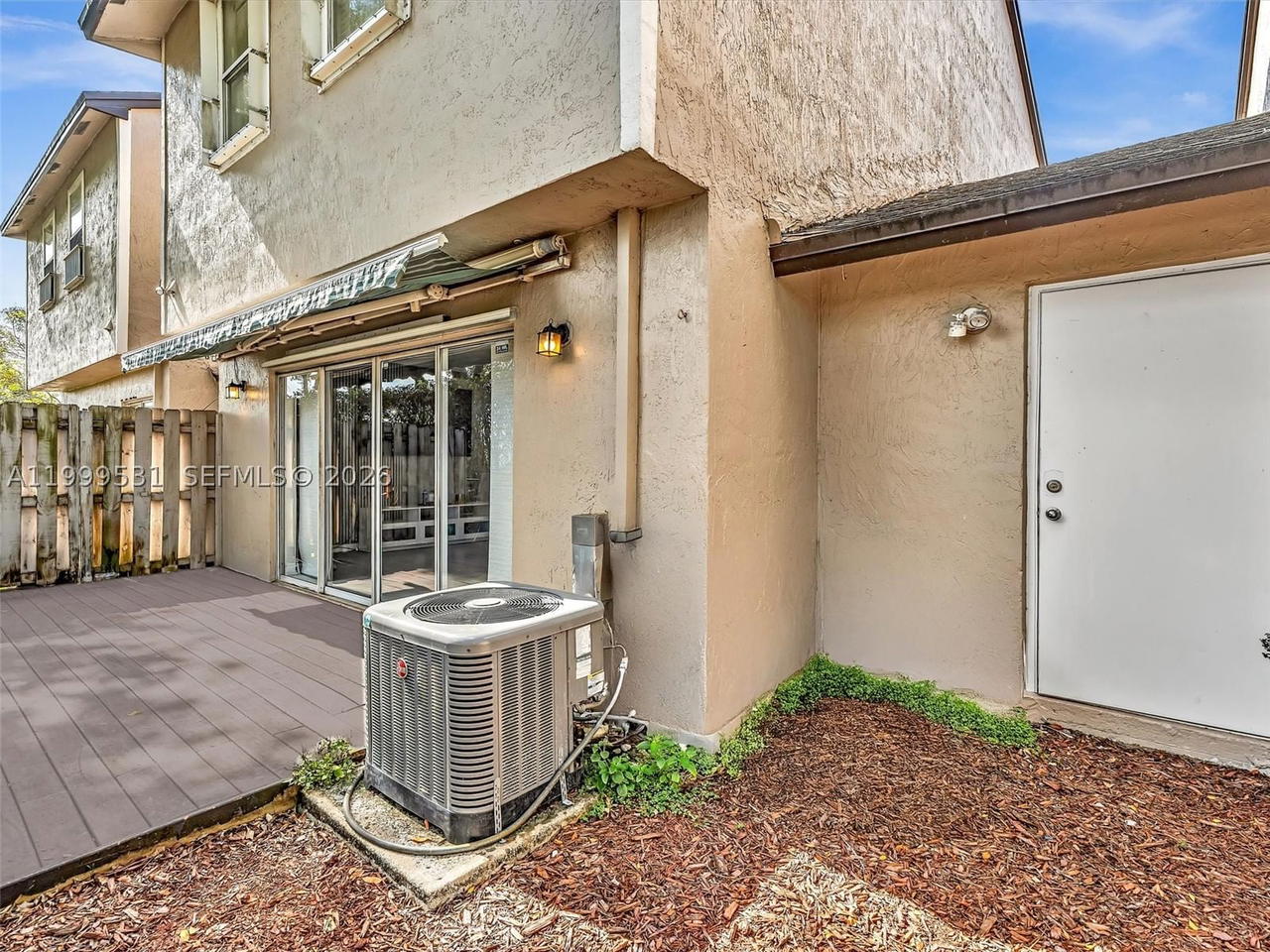 Real estate property located at 3804 121st Ave, Broward, Twin Fountains Phase Two, Sunrise, FL