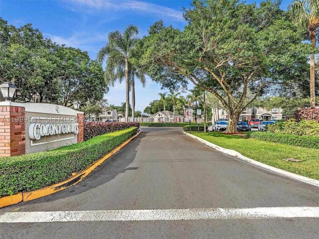Real estate property located at 3804 121st Ave, Broward, Twin Fountains Phase Two, Sunrise, FL