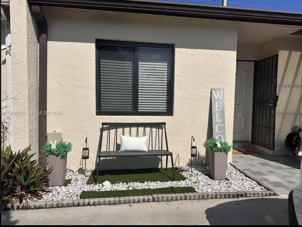 Real estate property located at 1751 92nd Ave, Broward, Everglades Sugar & Land, Pembroke Pines, FL