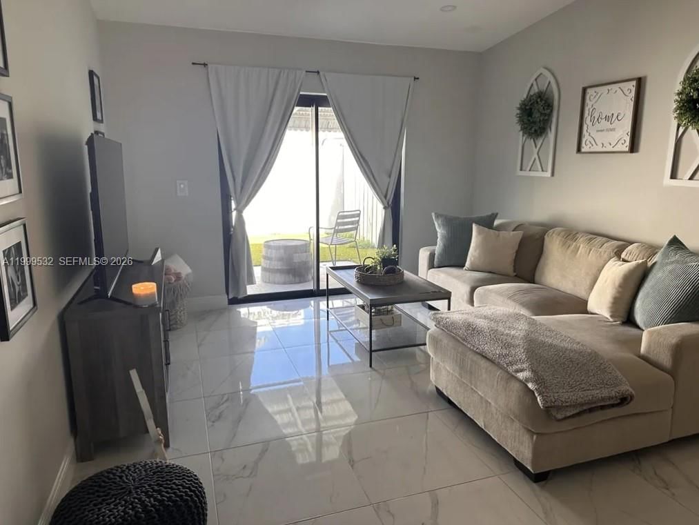 Real estate property located at 1751 92nd Ave, Broward, Everglades Sugar & Land, Pembroke Pines, FL