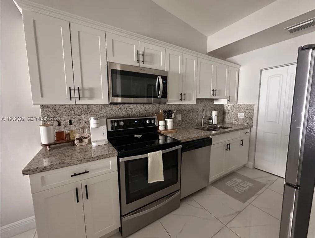 Real estate property located at 1751 92nd Ave, Broward, Everglades Sugar & Land, Pembroke Pines, FL