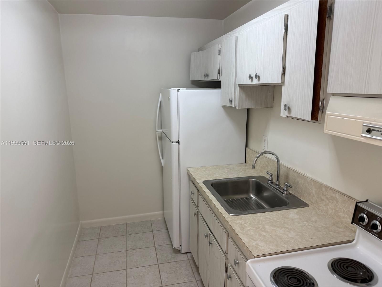 Real estate property located at 3881 Flagler St #319, Miami-dade, 3881 West Flagler Condo, Miami, FL