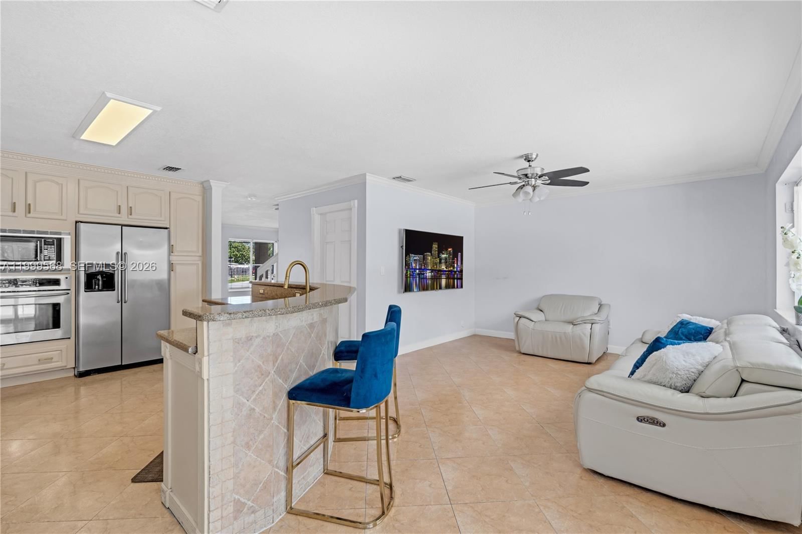 Real estate property located at 13790 174th St, Miami-dade, Weitzer Serena Lakes Esta, Miami, FL