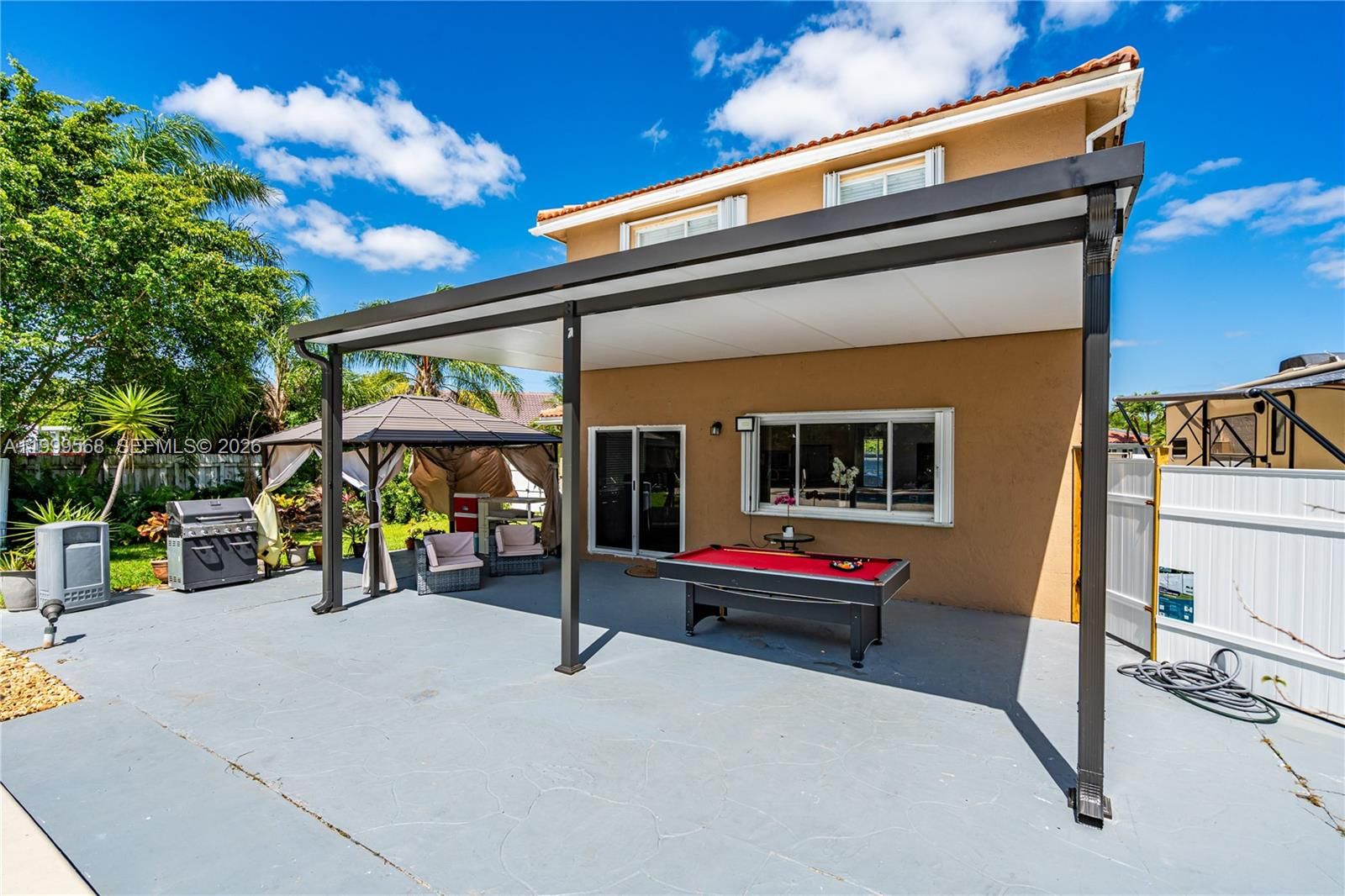 Real estate property located at 13790 174th St, Miami-dade, Weitzer Serena Lakes Esta, Miami, FL