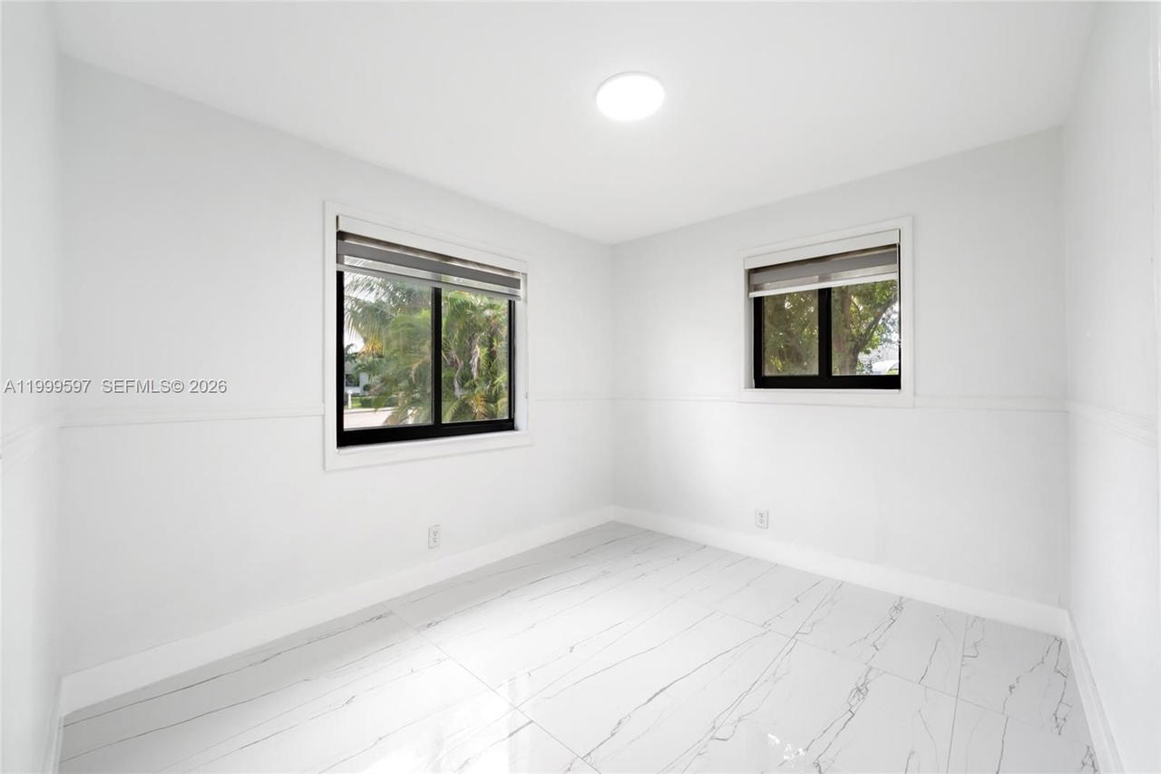 Real estate property located at 2401 45th Ave, Broward, Broadview Park Sec 4, Fort Lauderdale, FL