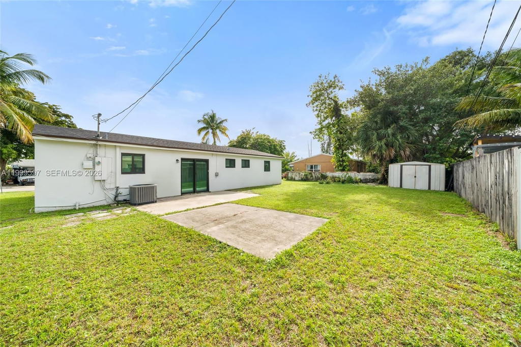 Real estate property located at 2401 45th Ave, Broward, Broadview Park Sec 4, Fort Lauderdale, FL
