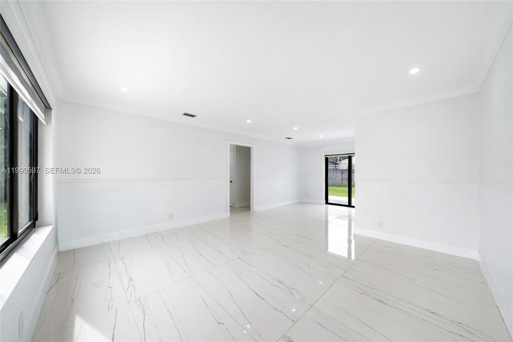 Real estate property located at 2401 45th Ave, Broward, Broadview Park Sec 4, Fort Lauderdale, FL