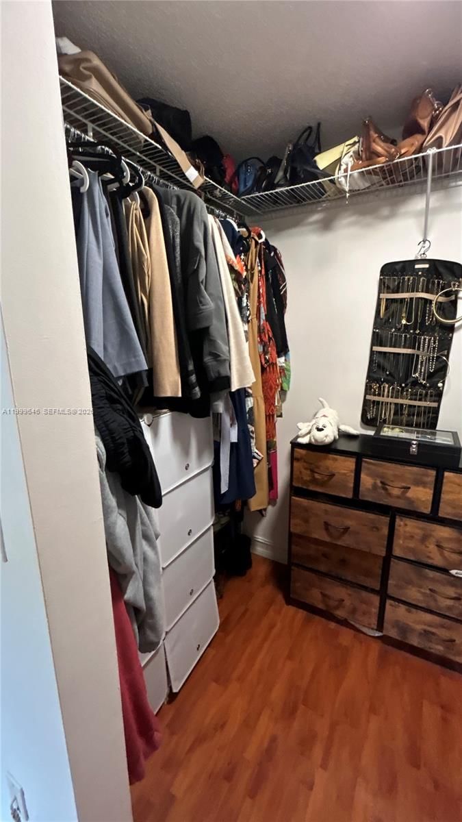 Real estate property located at 13267 9th Ln, Miami-dade, Tamiami Lakes Sec 5, Miami, FL