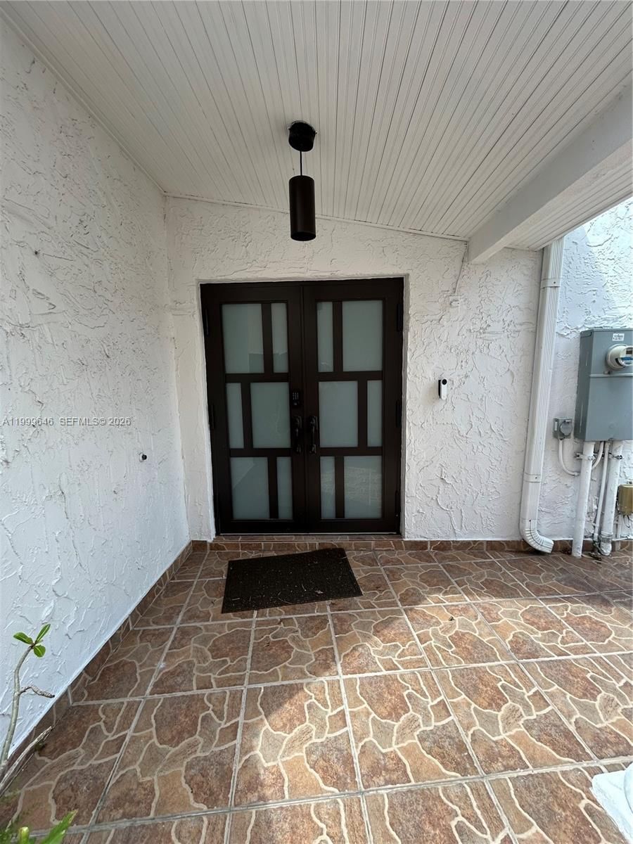 Real estate property located at 13267 9th Ln, Miami-dade, Tamiami Lakes Sec 5, Miami, FL