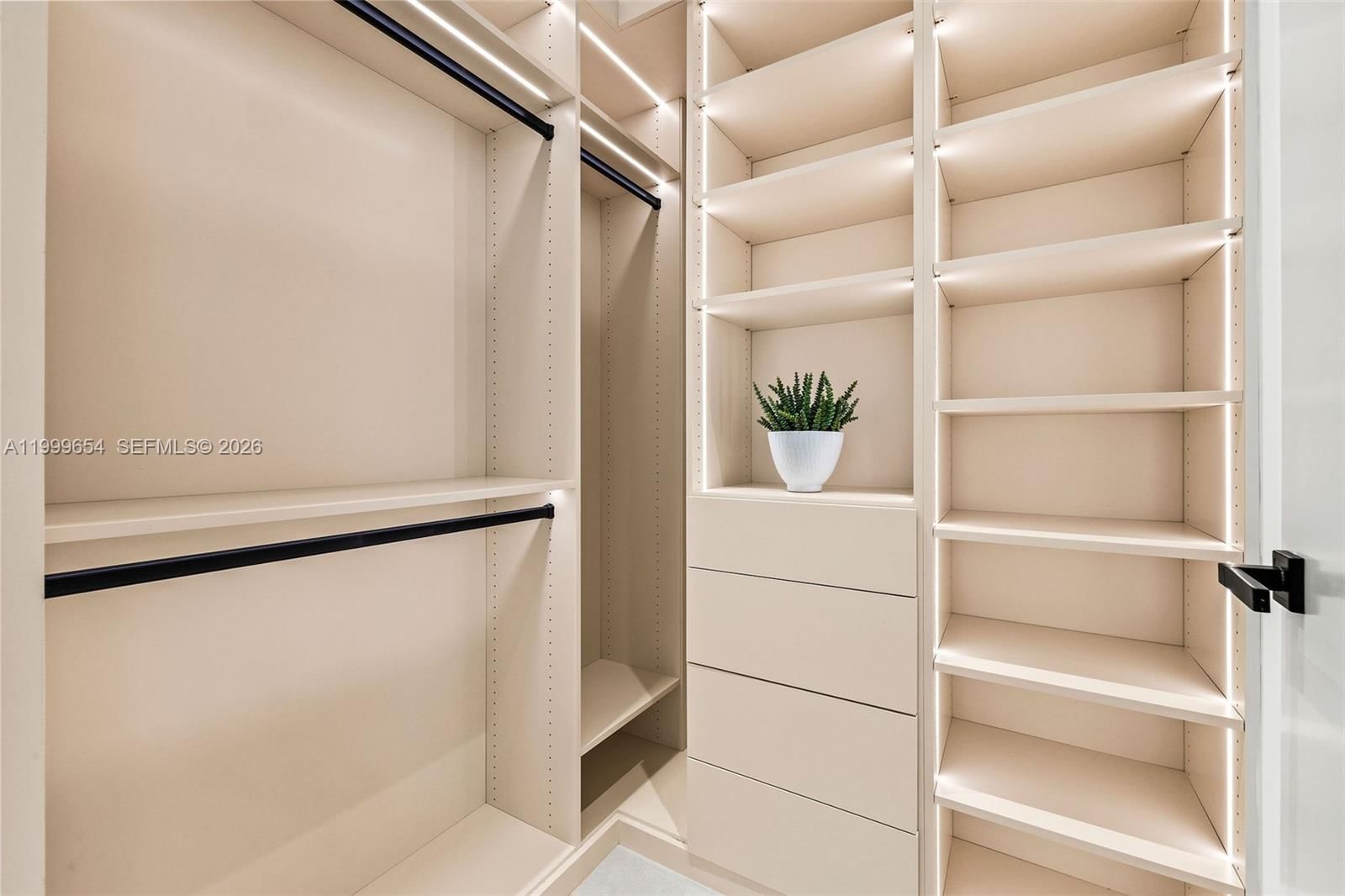 Real estate property located at 325 63rd St, Miami-dade, Beach View Addn, Miami Beach, FL