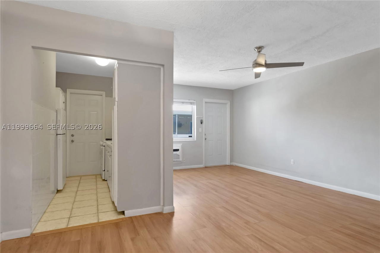 Real estate property located at 8129 Abbott Ave #10, Miami-dade, Orleans House Condo, Miami Beach, FL