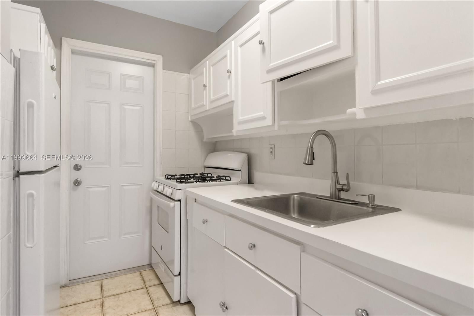 Real estate property located at 8129 Abbott Ave #10, Miami-dade, Orleans House Condo, Miami Beach, FL