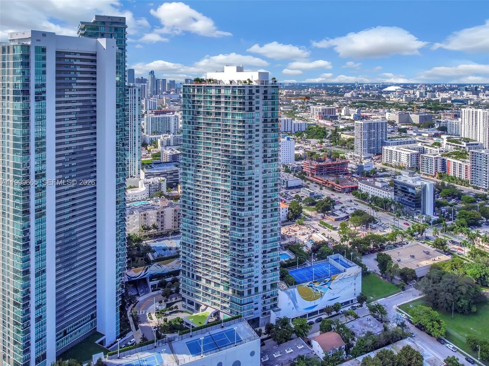 Real estate property located at 501 31st St #2906, Miami-dade, Paraiso Bayviews Condo, Miami, FL