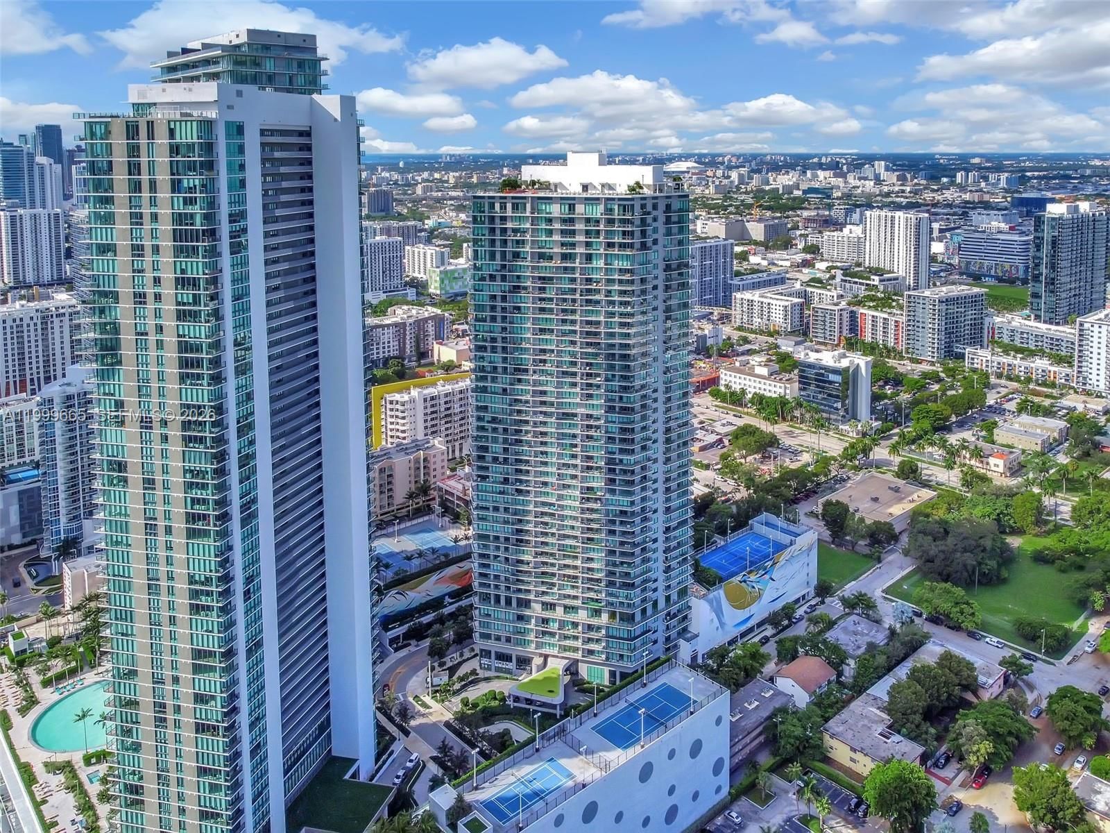 Real estate property located at 501 31st St #2906, Miami-dade, Paraiso Bayviews Condo, Miami, FL
