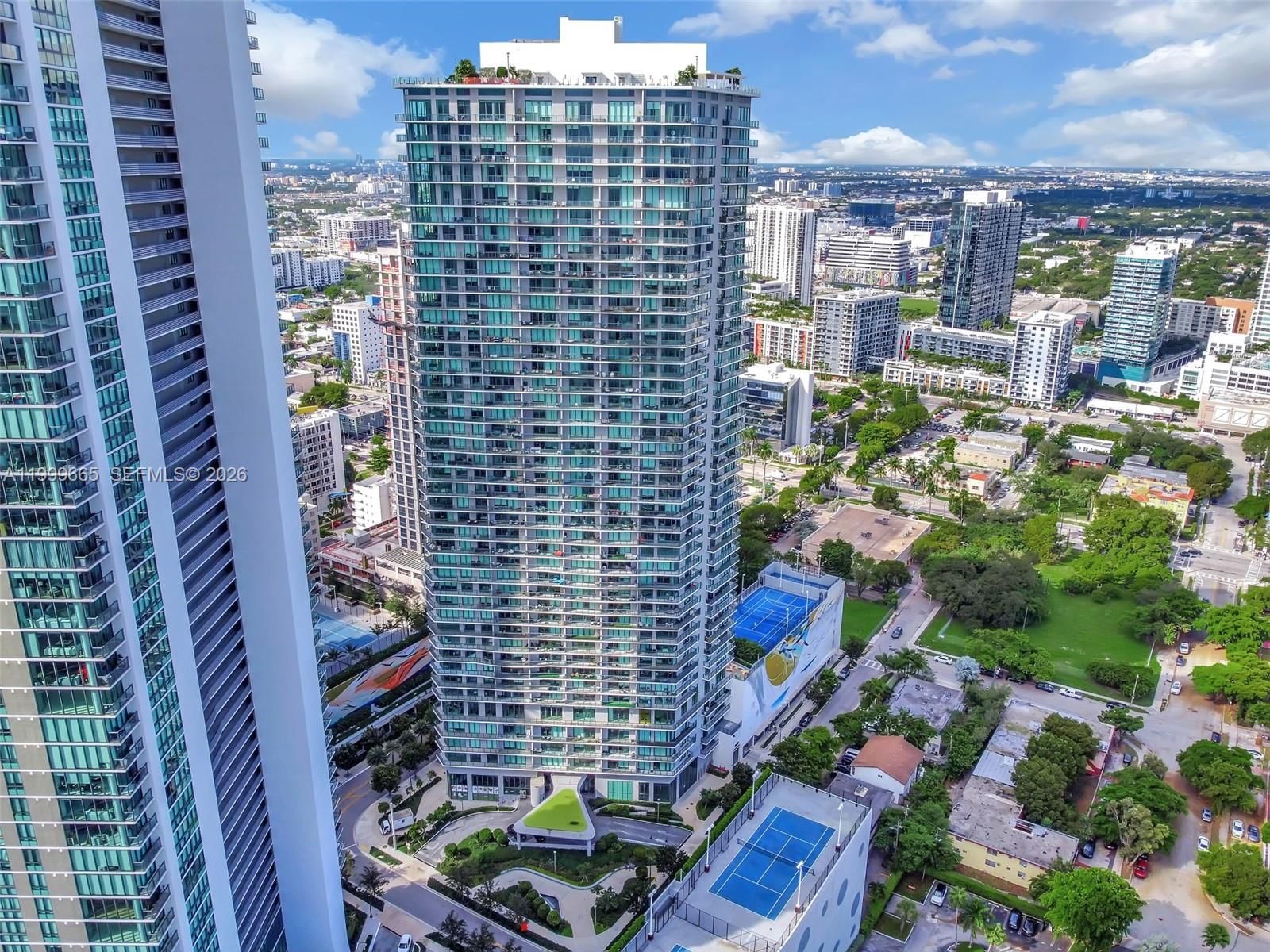 Real estate property located at 501 31st St #2906, Miami-dade, Paraiso Bayviews Condo, Miami, FL