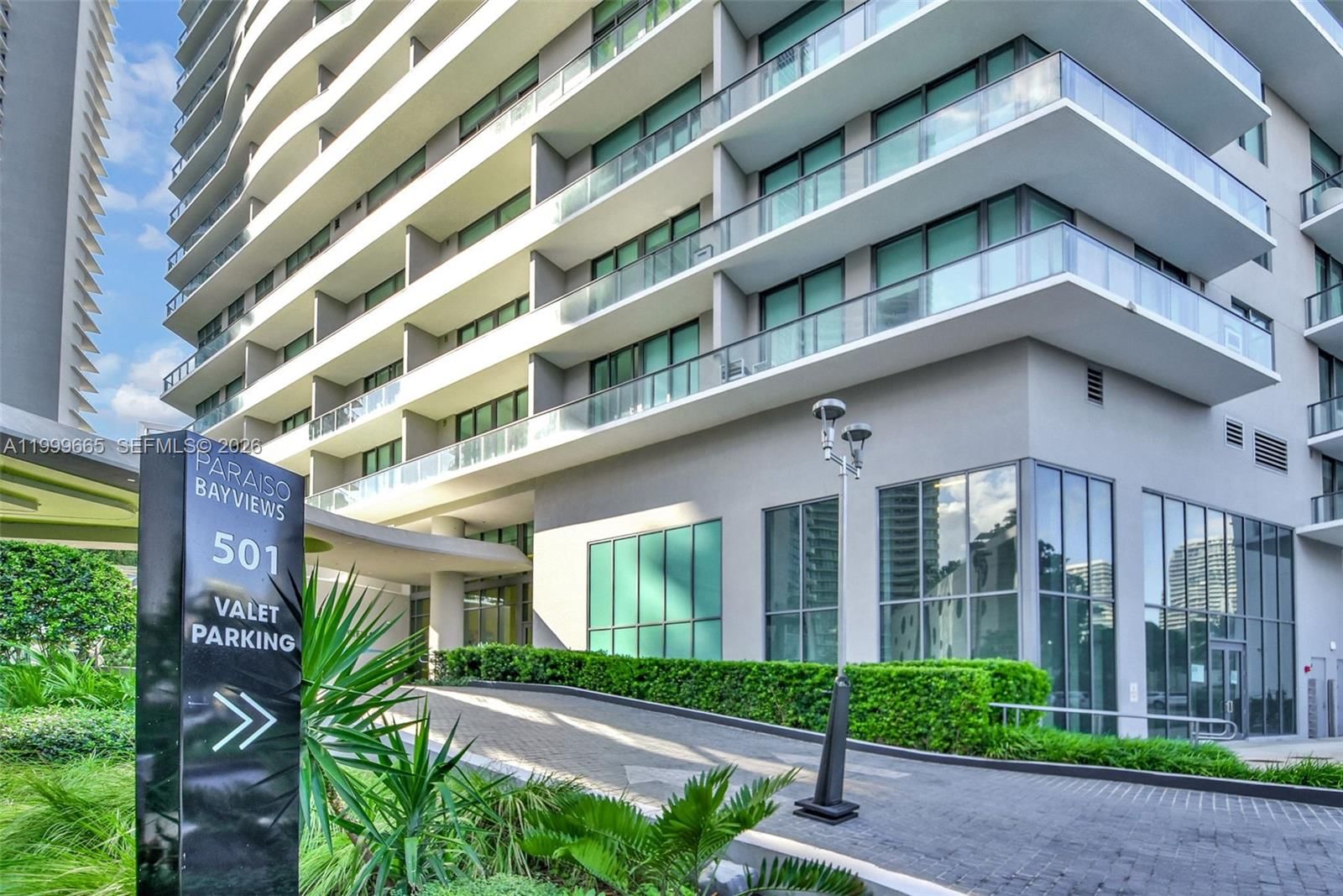 Real estate property located at 501 31st St #2906, Miami-dade, Paraiso Bayviews Condo, Miami, FL