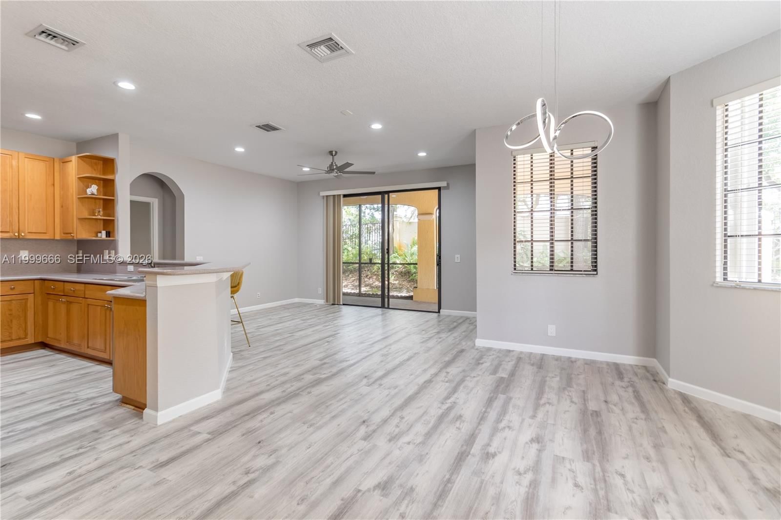 Real estate property located at 1611 Passion Vine Cir #12-2, Broward, Mariposa Pointe At Weston, Weston, FL