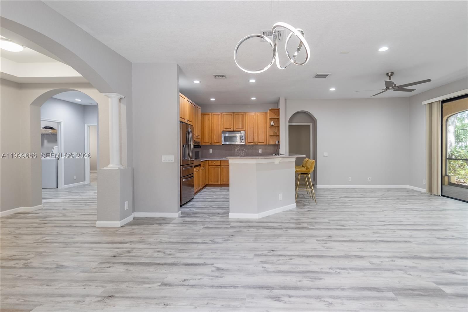 Real estate property located at 1611 Passion Vine Cir #12-2, Broward, Mariposa Pointe At Weston, Weston, FL