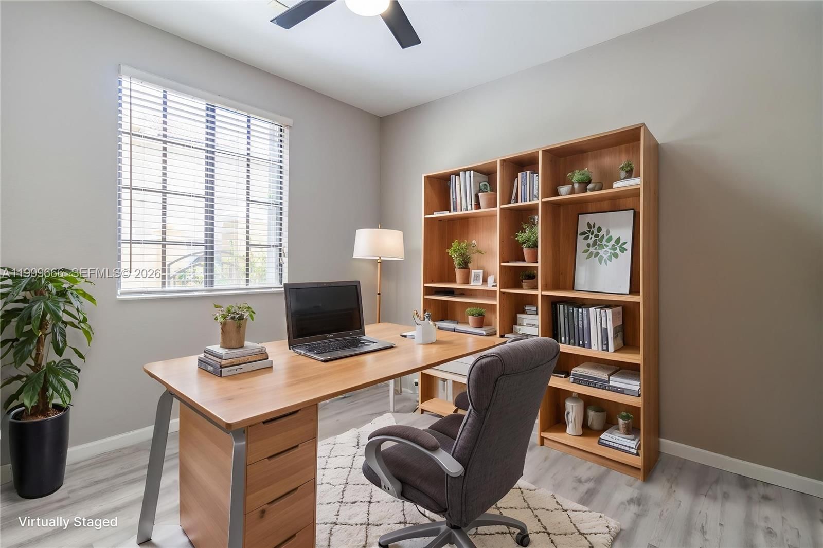 Real estate property located at 1611 Passion Vine Cir #12-2, Broward, Mariposa Pointe At Weston, Weston, FL