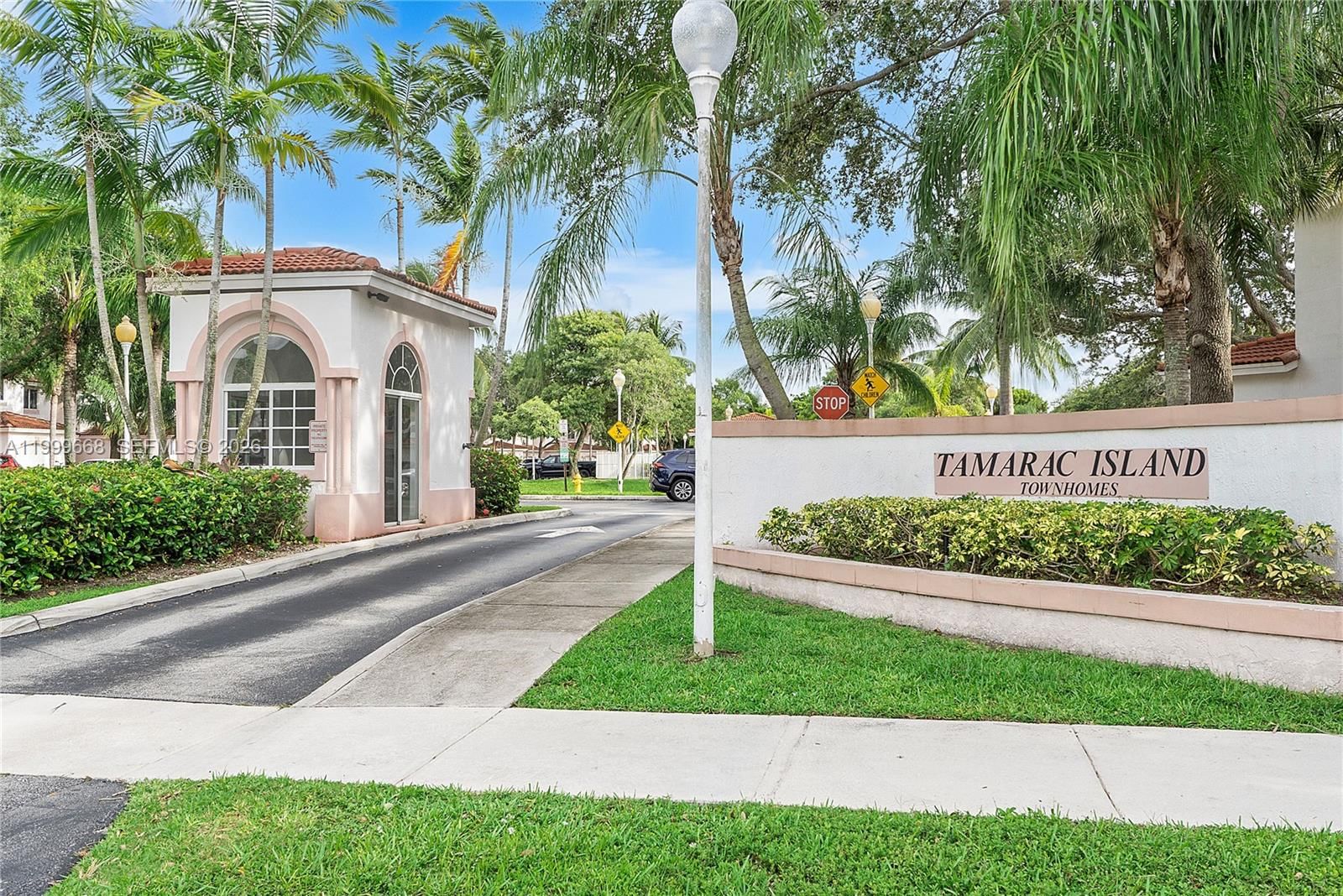 Real estate property located at 7659 Tamarac Island Circle, Broward, Tamarac Island Condominiu, Tamarac, FL