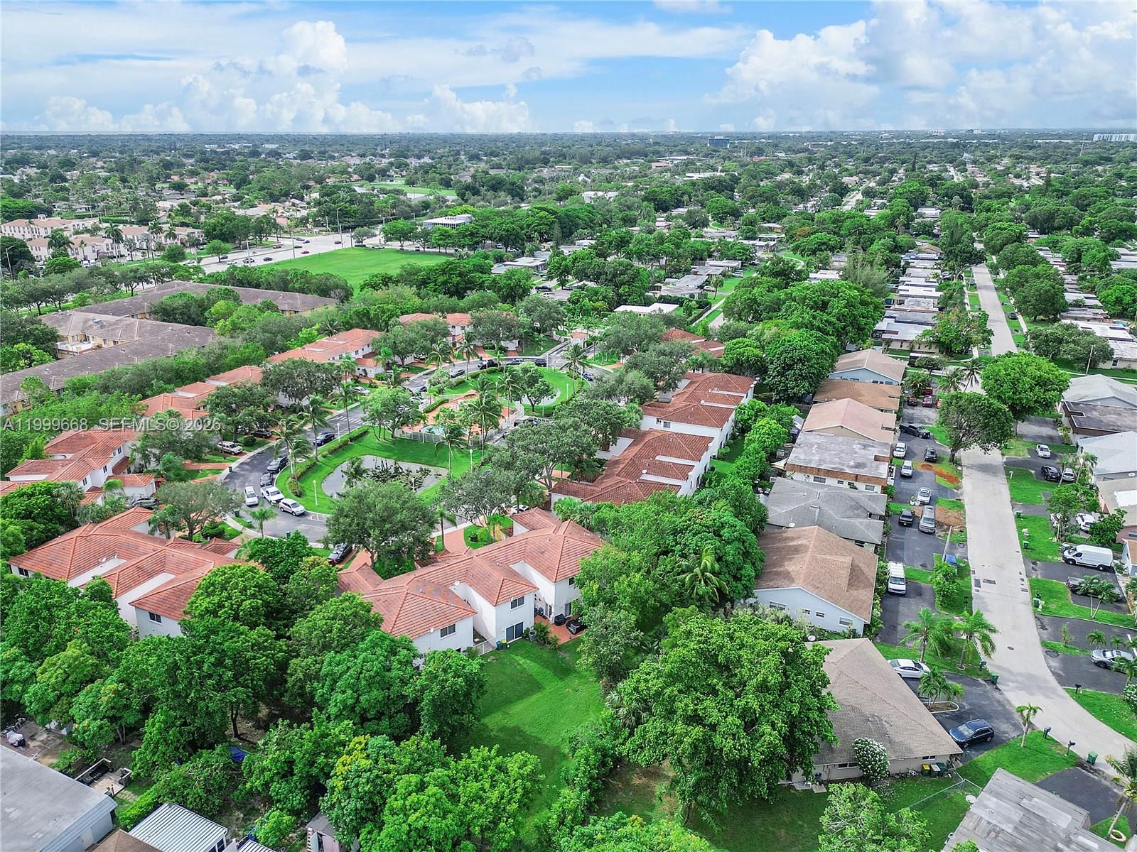 Real estate property located at 7659 Tamarac Island Circle, Broward, Tamarac Island Condominiu, Tamarac, FL