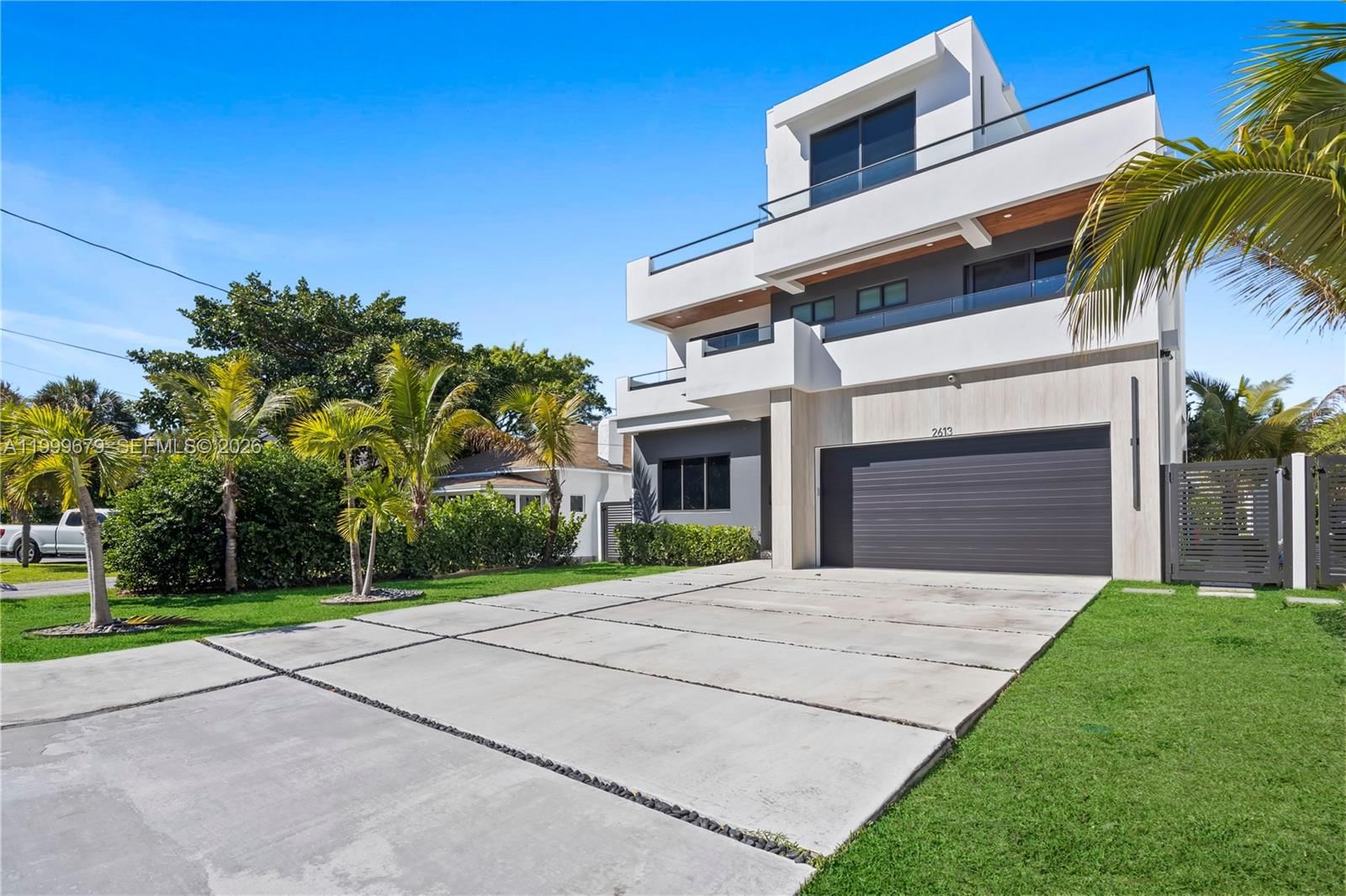 Real estate property located at 2613 Center Ave, Broward, Lauderdale Beach, Fort Lauderdale, FL