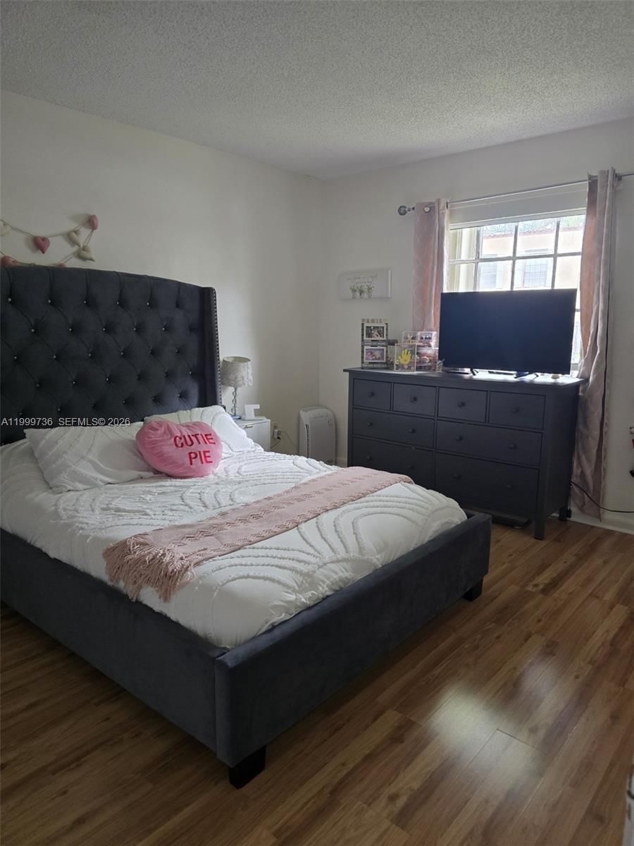 Real estate property located at 10786 Kendall Dr D5, Miami-dade, Spanish Trace Condo, Miami, FL