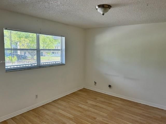 Real estate property located at 7910 Colony Cir N #204, Broward, Versailles Gardens Condo, Tamarac, FL