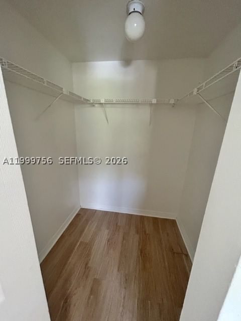 Real estate property located at 7910 Colony Cir N #204, Broward, Versailles Gardens Condo, Tamarac, FL