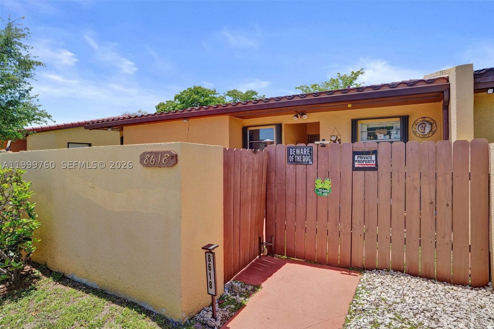 Real estate property located at 8618 148th Pl, Miami-dade, Kendale Lakes West Townho, Miami, FL