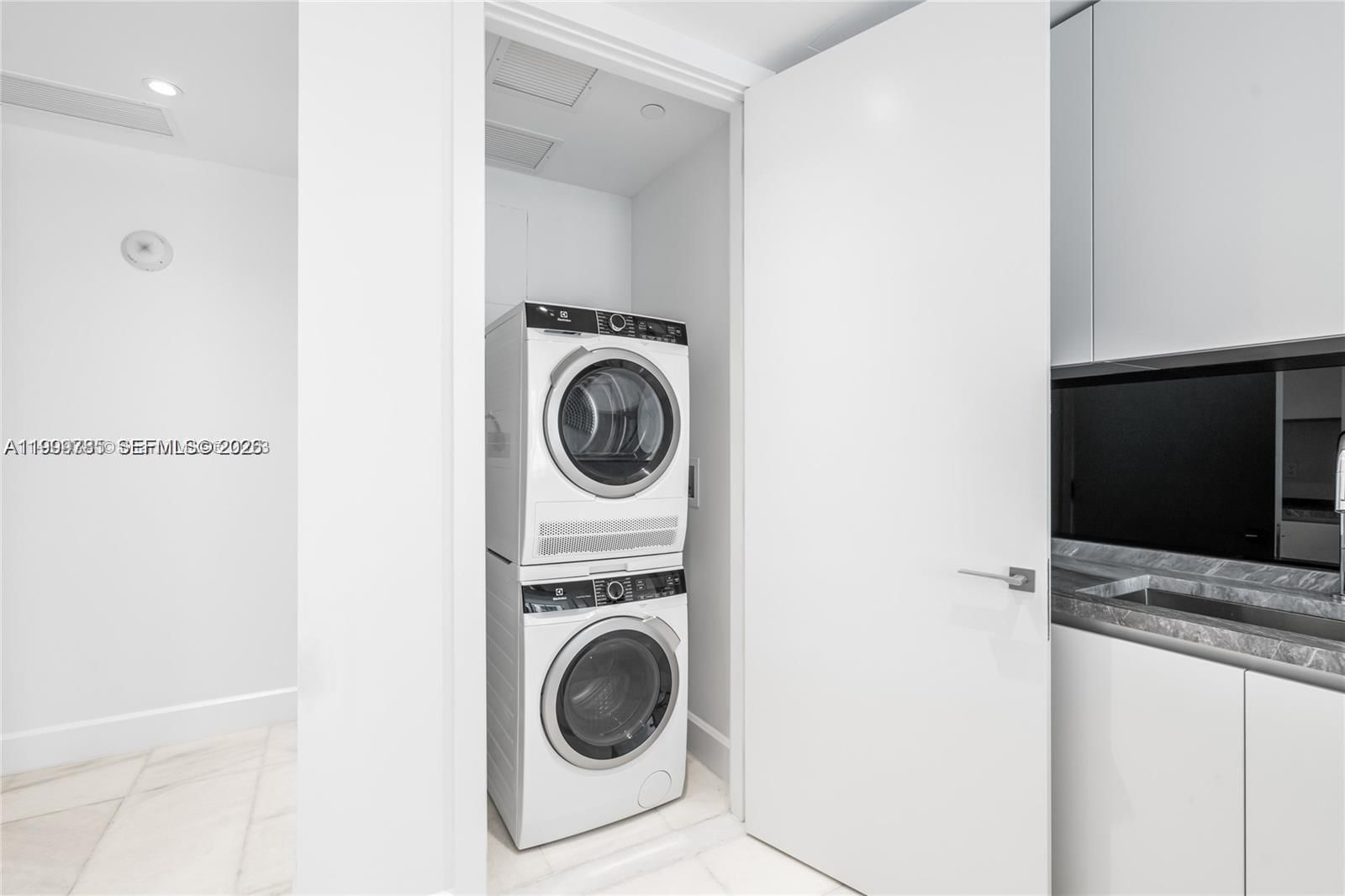 Real estate property located at 700 26th Ter #804, Miami-dade, Escottonia Park, Miami, FL