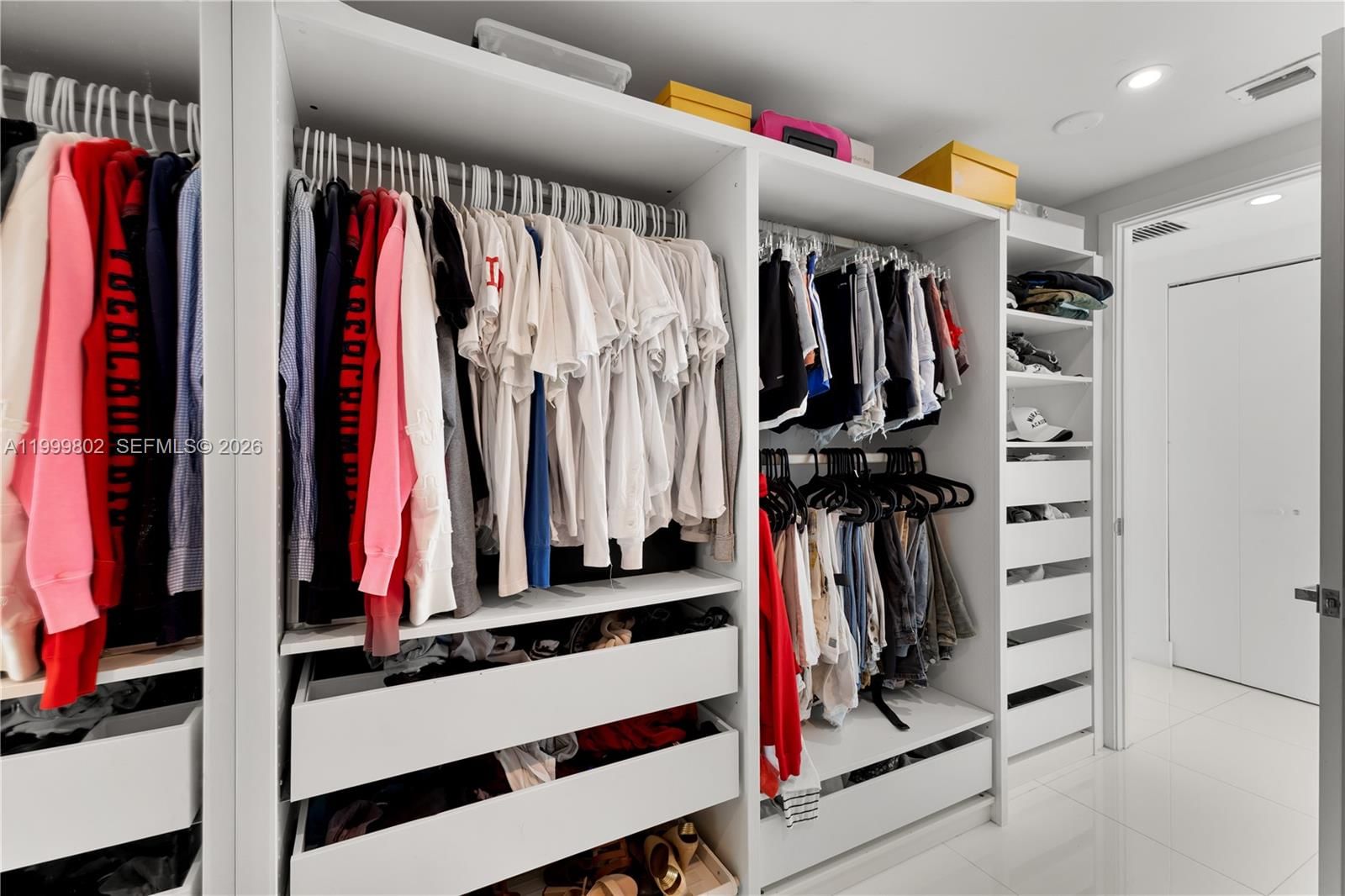 Real estate property located at 7935 East Dr #803, Miami-dade, Harbour Island, North Bay Village, FL