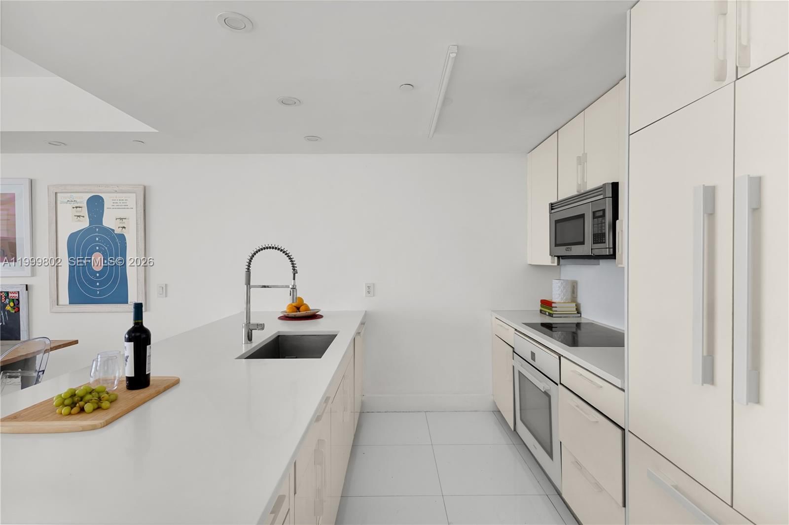 Real estate property located at 7935 East Dr #803, Miami-dade, Harbour Island, North Bay Village, FL