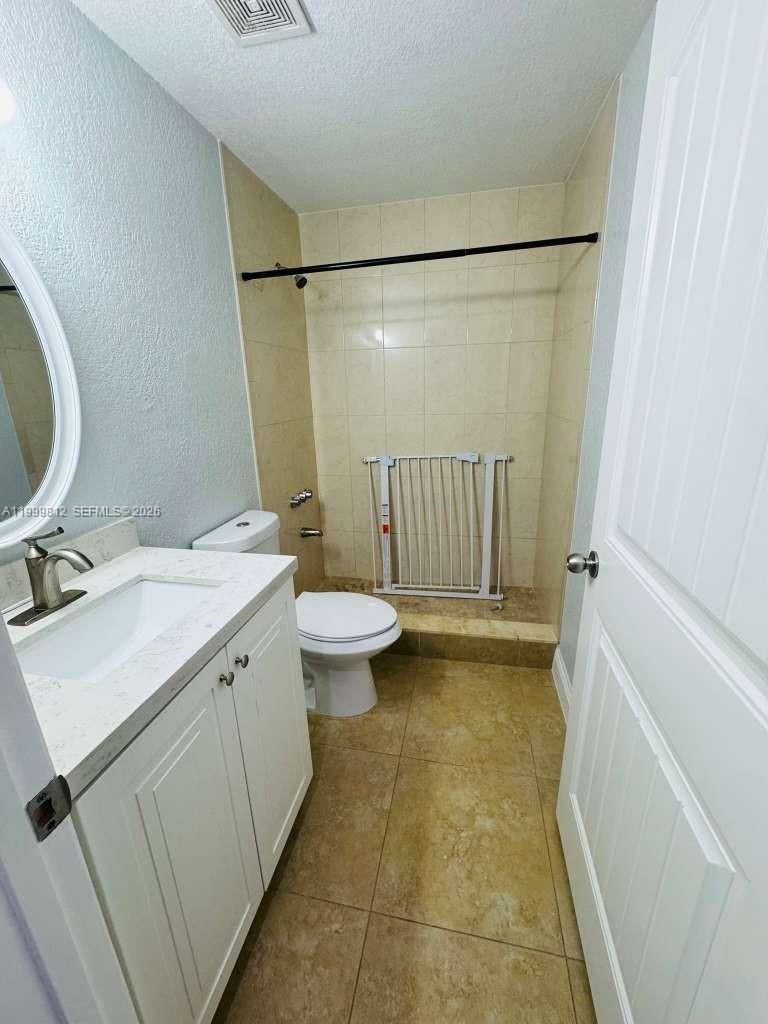 Real estate property located at 8270 149th Ct #10-209, Miami-dade, Waterview Condo, Miami, FL
