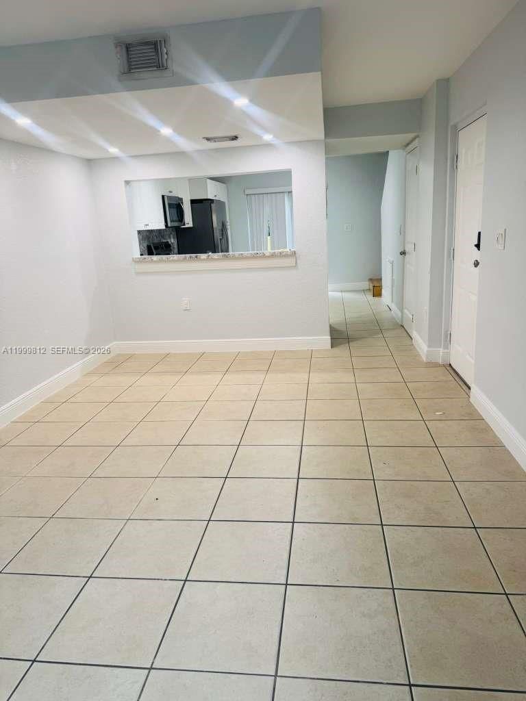 Real estate property located at 8270 149th Ct #10-209, Miami-dade, Waterview Condo, Miami, FL
