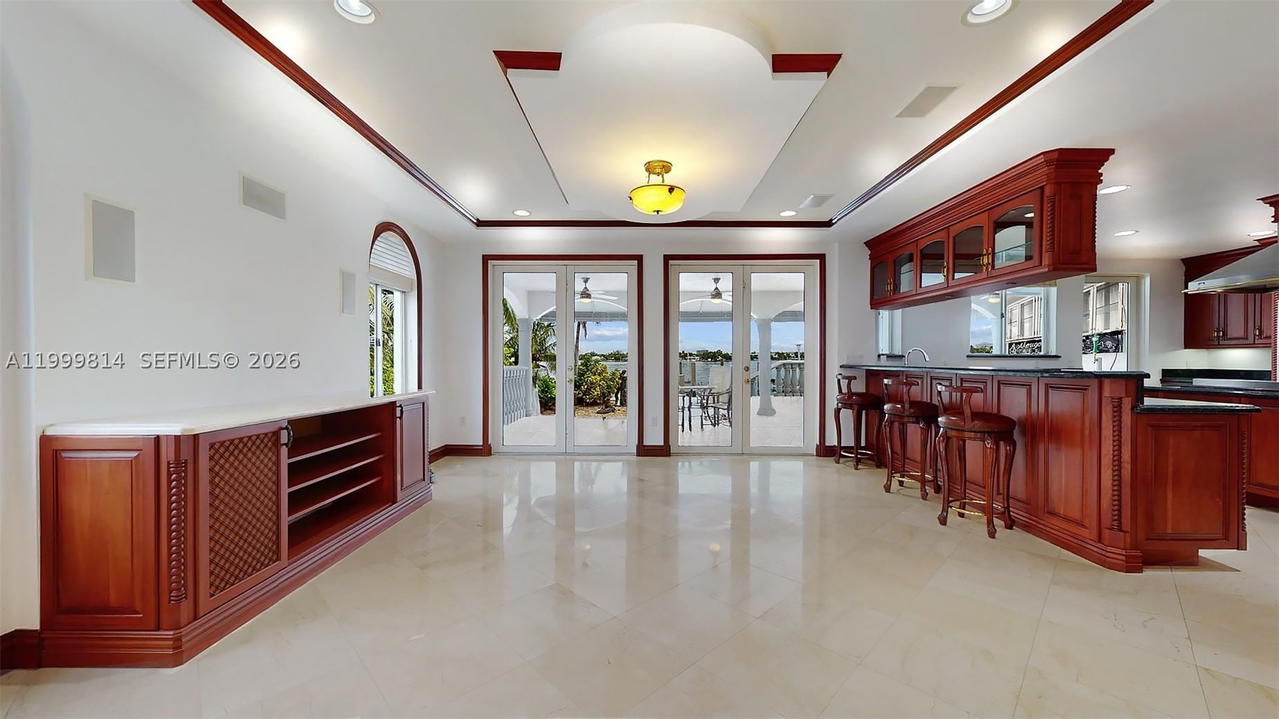 Real estate property located at 1131 Stillwater Dr, Miami-dade, Biscayne Beach-2nd Addn, Miami Beach, FL