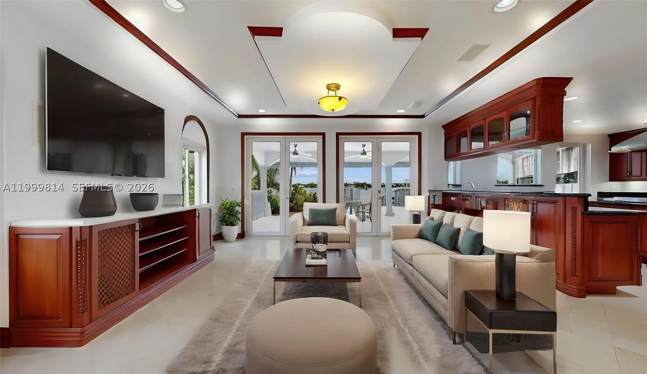 Real estate property located at 1131 Stillwater Dr, Miami-dade, Biscayne Beach-2nd Addn, Miami Beach, FL