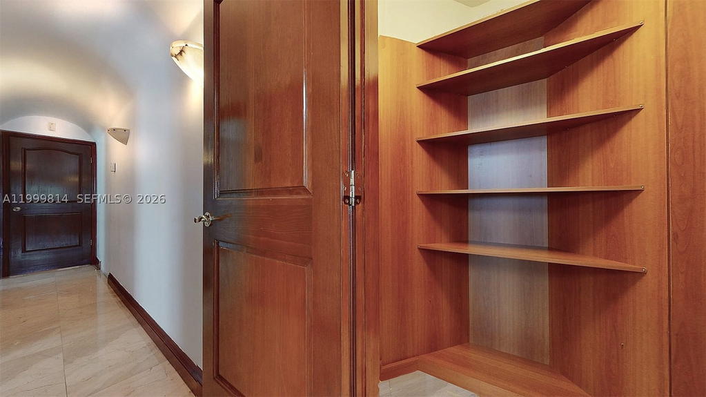 Real estate property located at 1131 Stillwater Dr, Miami-dade, Biscayne Beach-2nd Addn, Miami Beach, FL