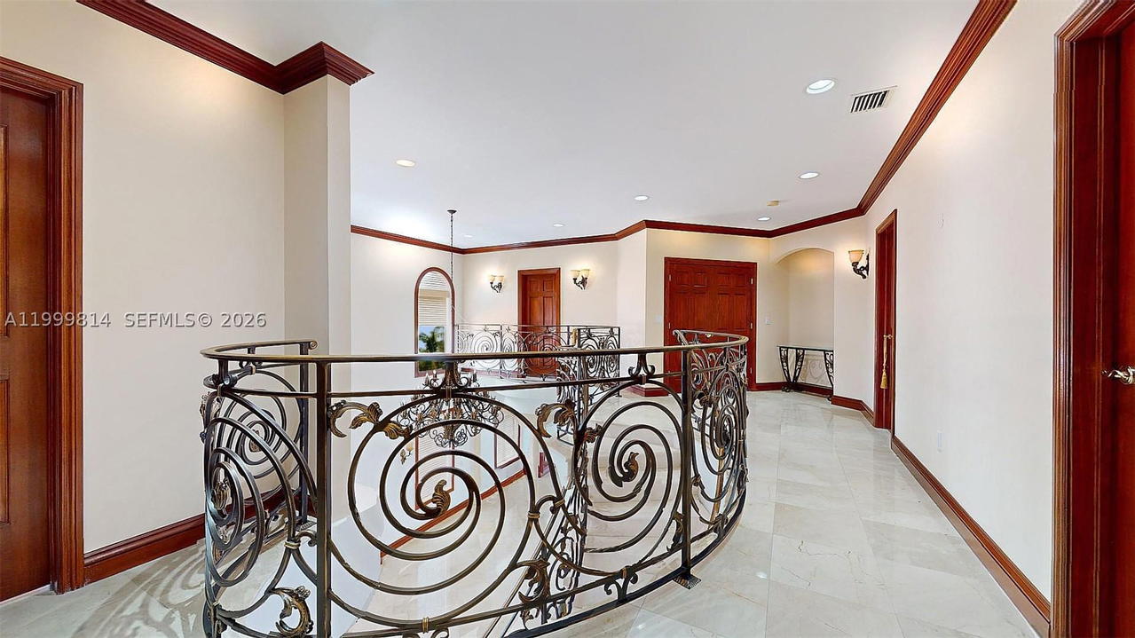 Real estate property located at 1131 Stillwater Dr, Miami-dade, Biscayne Beach-2nd Addn, Miami Beach, FL