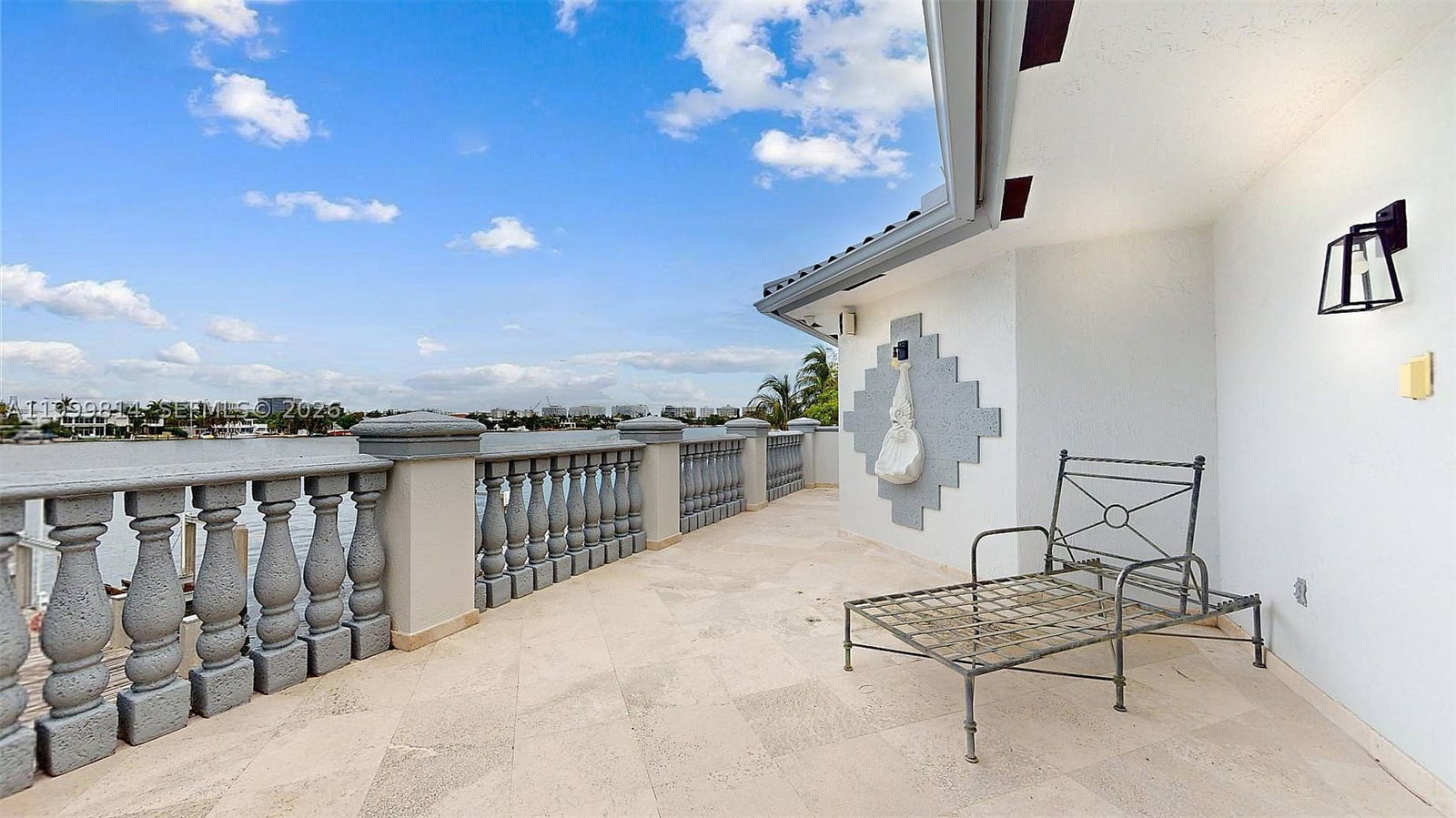 Real estate property located at 1131 Stillwater Dr, Miami-dade, Biscayne Beach-2nd Addn, Miami Beach, FL