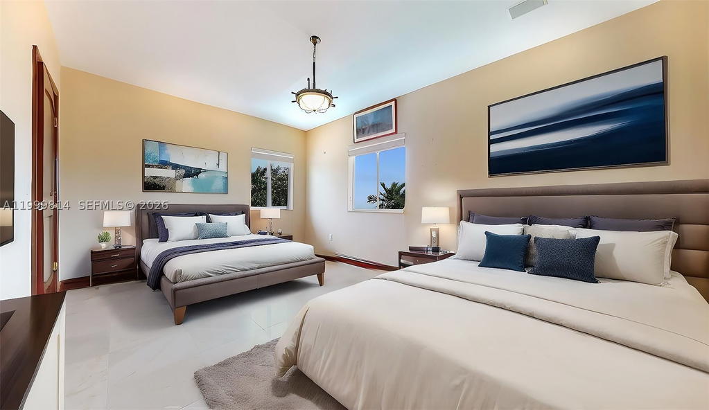 Real estate property located at 1131 Stillwater Dr, Miami-dade, Biscayne Beach-2nd Addn, Miami Beach, FL