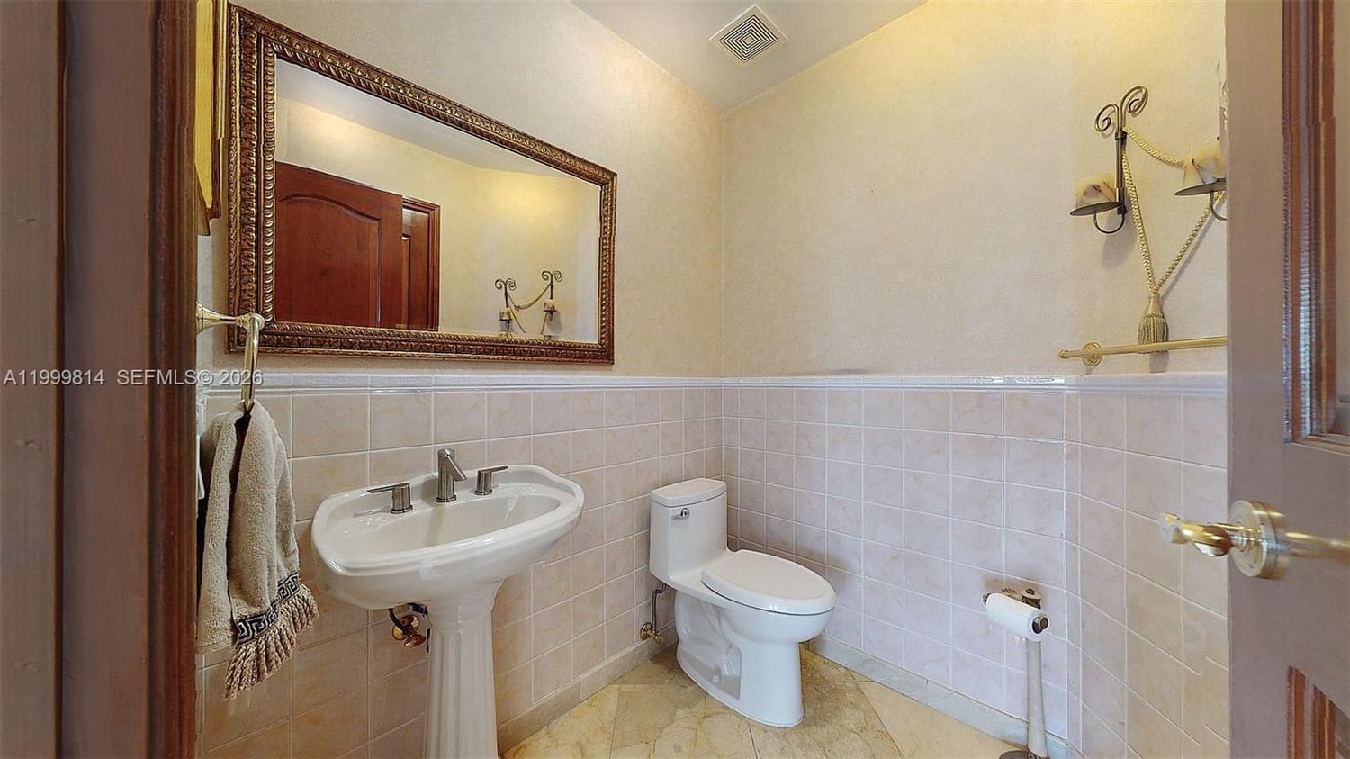 Real estate property located at 1131 Stillwater Dr, Miami-dade, Biscayne Beach-2nd Addn, Miami Beach, FL