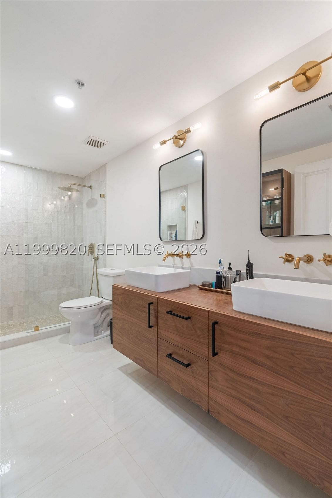 Real estate property located at 2650 37th Ave #406, Miami-dade, Nevis Condo, Miami, FL
