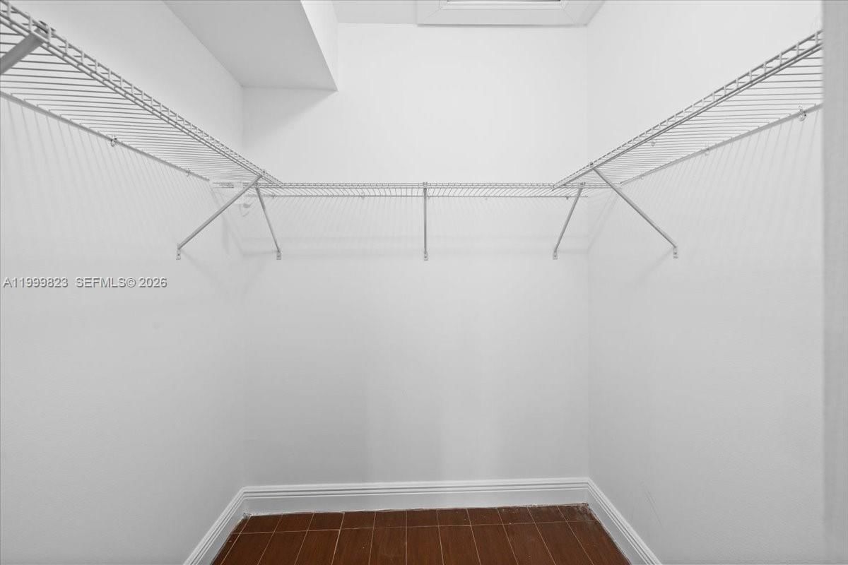 Real estate property located at 8350 Sands Point Blvd E303, Broward, Sands Point Condominium I, Tamarac, FL