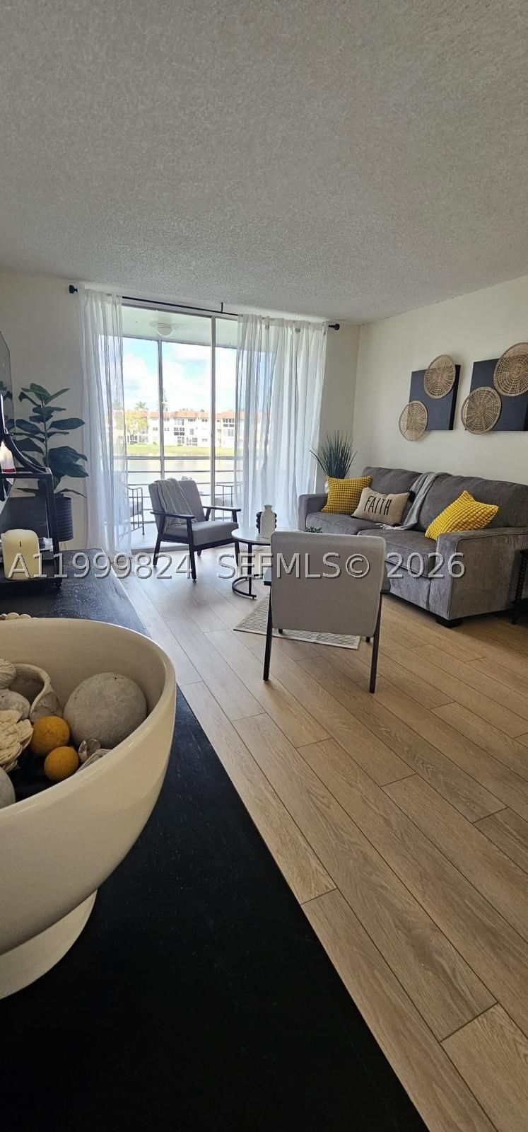 Real estate property located at 2801 Pine Island Rd #207, Broward, Sunrise Lakes 72 Condo, Sunrise, FL