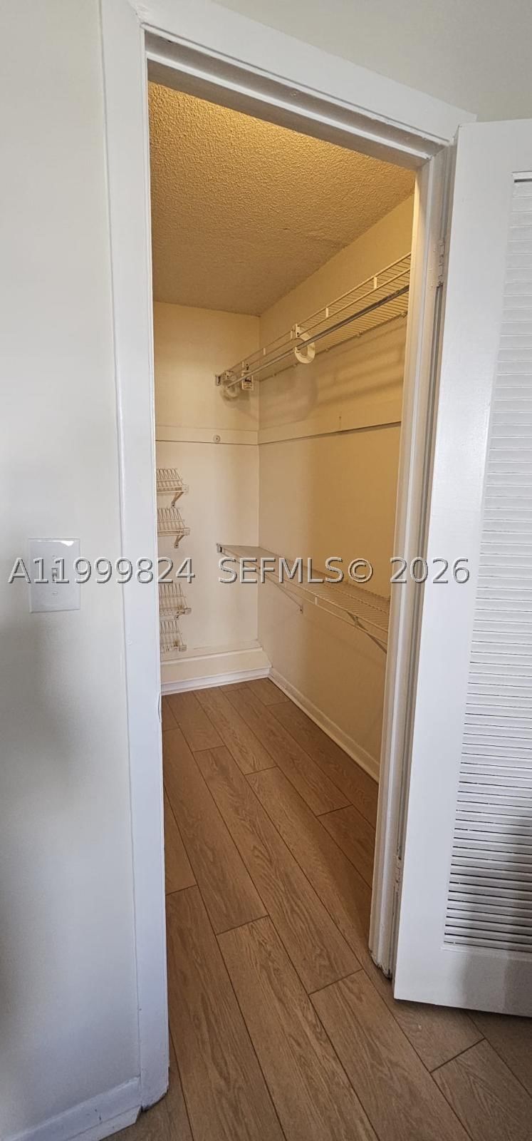 Real estate property located at 2801 Pine Island Rd #207, Broward, Sunrise Lakes 72 Condo, Sunrise, FL