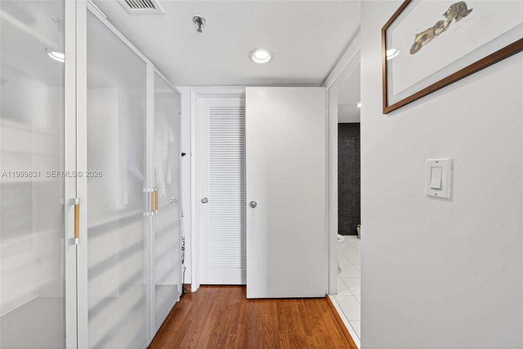 Real estate property located at 9 Island Ave #1906, Miami-dade, Nine Island Avenue Condo, Miami Beach, FL